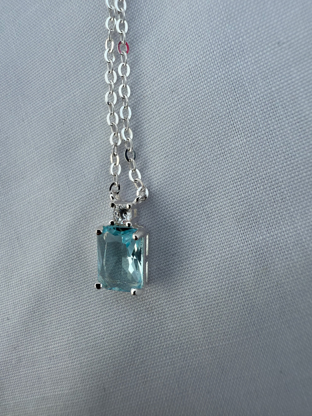 Collar Ola de Cristal