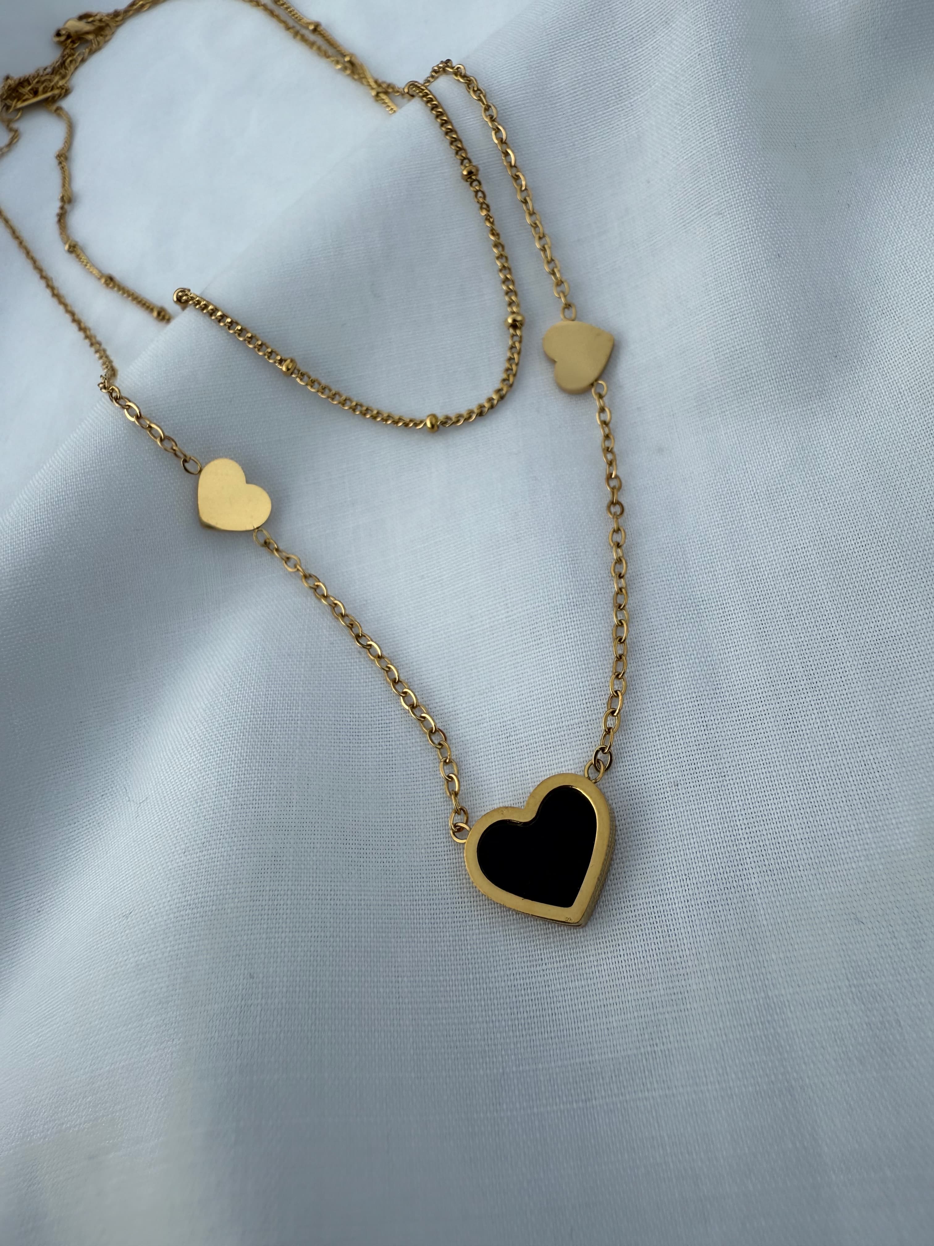 Collar Reflejo de Corazones